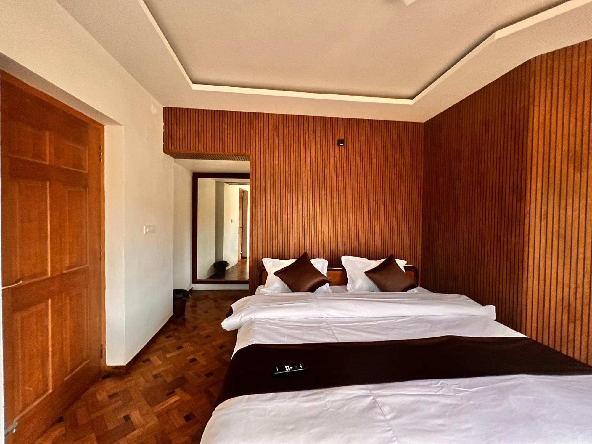 Celestial Villa By Serenest Kotagiri Bagian luar foto
