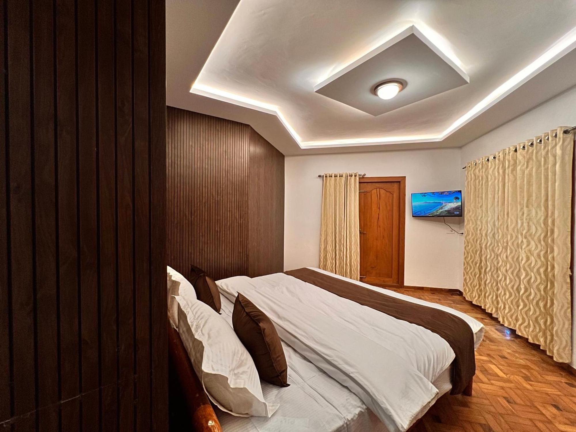 Celestial Villa By Serenest Kotagiri Bagian luar foto
