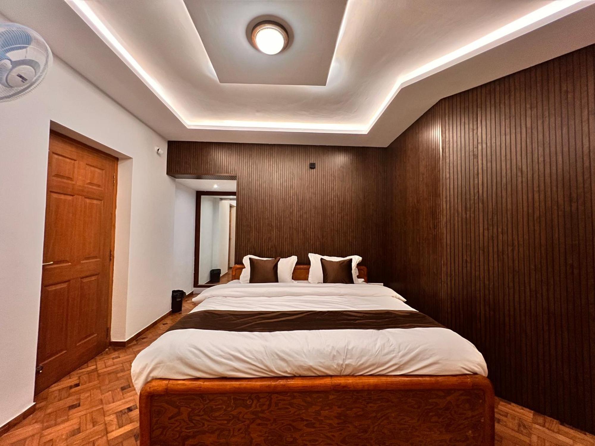 Celestial Villa By Serenest Kotagiri Bagian luar foto